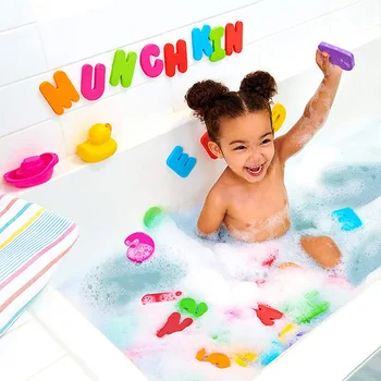 Zabawki Do Kąpieli Dla Dzieci EVA Letter Paste 26 Liter Angielskich +10 Cyfr Gry Wodne Pływające Zabawki Naklejki Do Łazienki Wanna